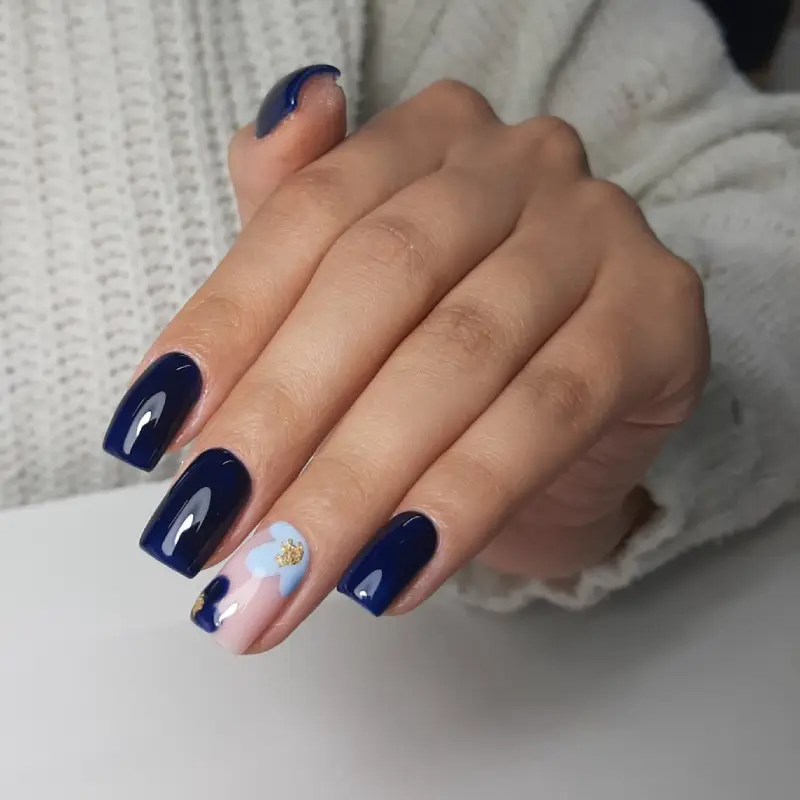 خدمات کاشت ناخن در خانه اصفهان